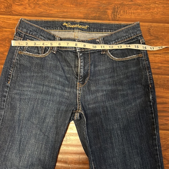 Old navy women blue jeans - Picture 3 of 10